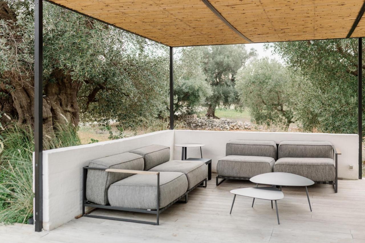 Masseria Dagilupi Остуни Екстериор снимка