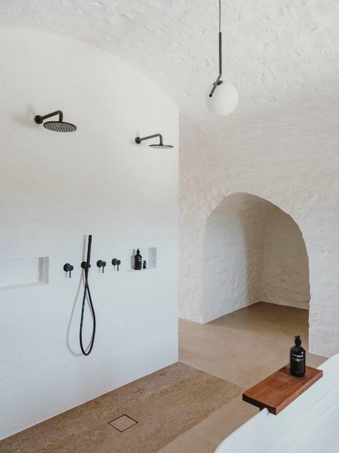 Masseria Dagilupi Остуни Екстериор снимка