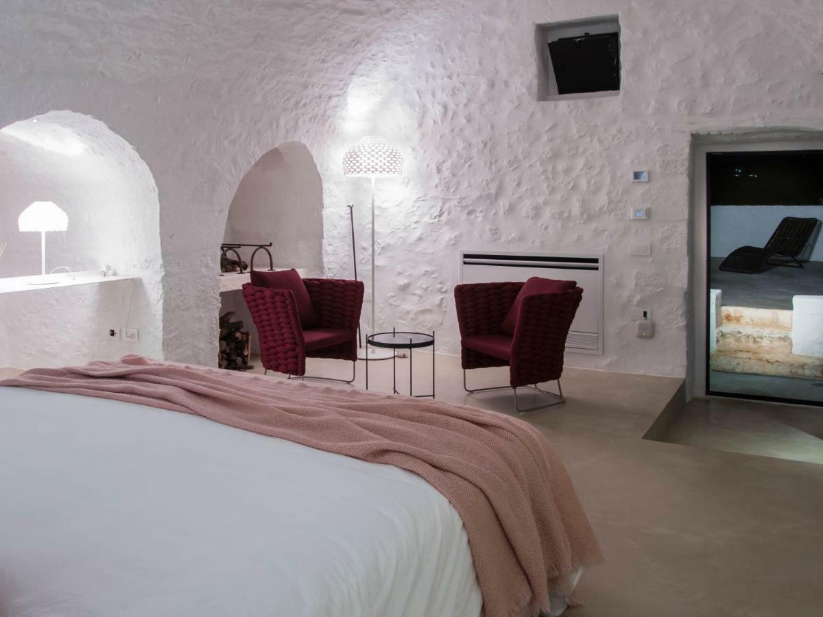 Masseria Dagilupi Остуни Стая снимка