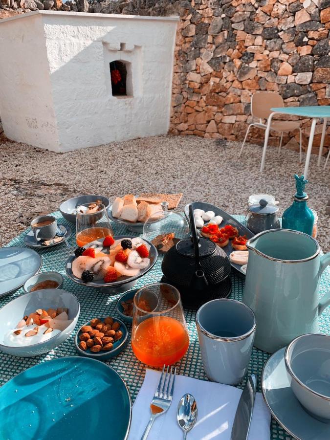 Masseria Dagilupi Остуни Екстериор снимка
